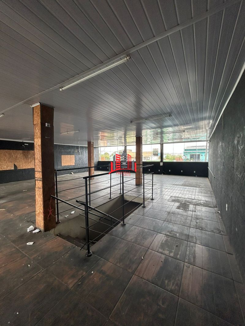 Prédio comercial na Av. Rio Grande do Sul com 2 andares e alto potencial de negócios - Mathias Velho