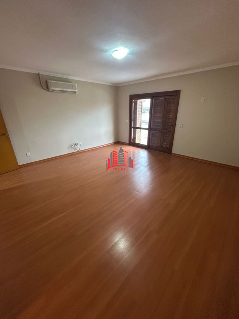 Sobrado alto padrão para locação no bairro Estância Velha em Canoas.