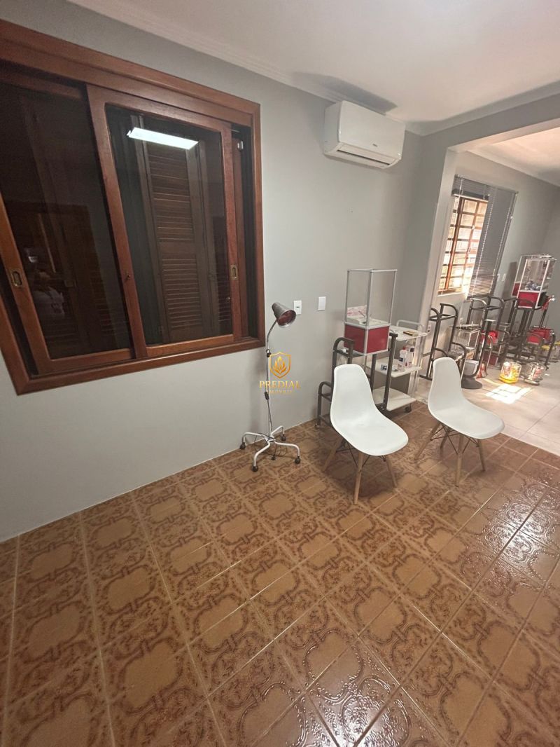 CASA 5D no bairro CENTRO em CANOAS