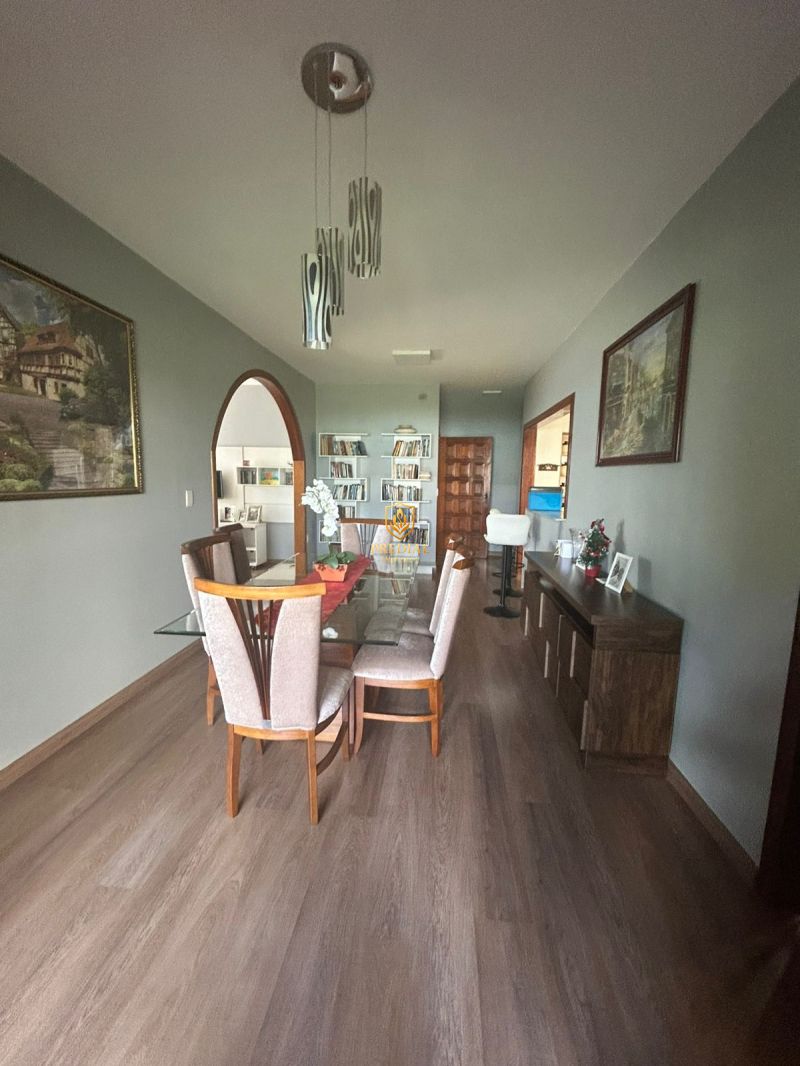 CASA 5D no bairro CENTRO em CANOAS