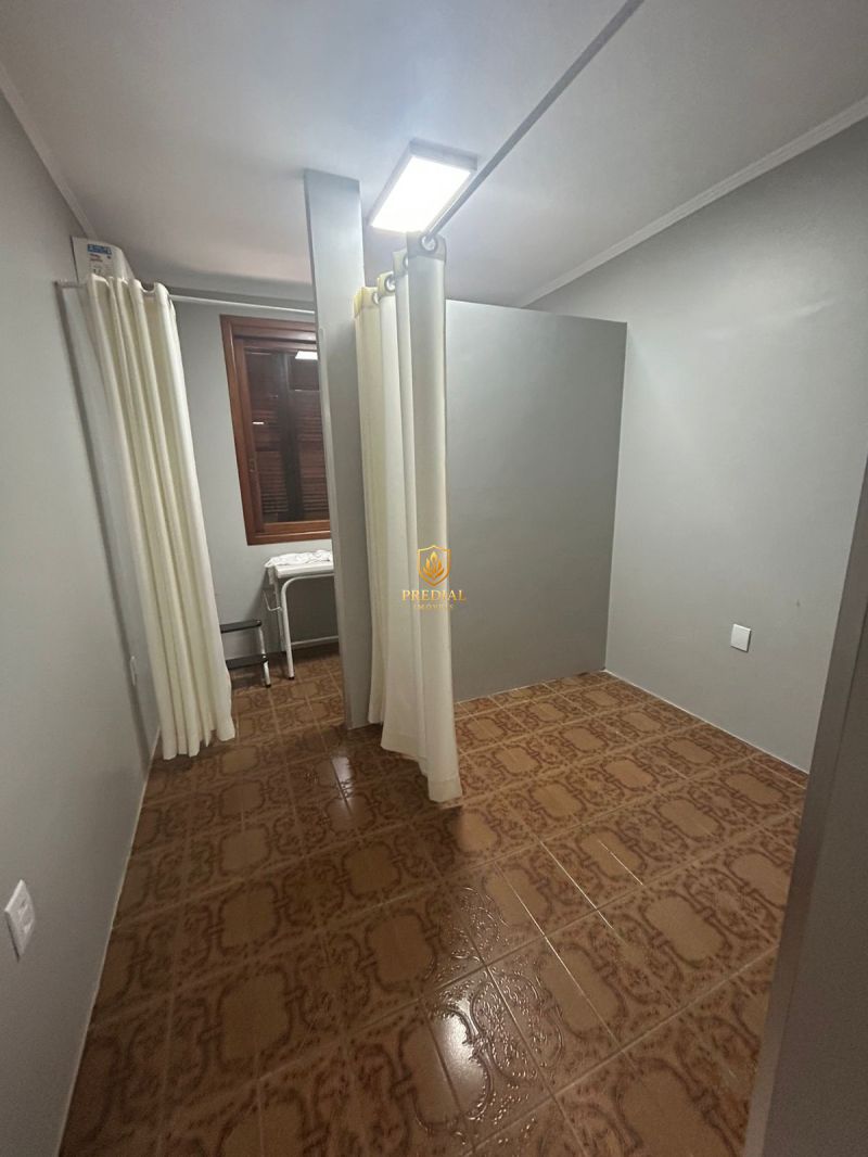 CASA 5D no bairro CENTRO em CANOAS