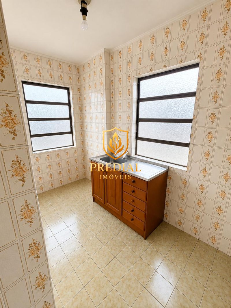 APARTAMENTO no bairro CENTRO